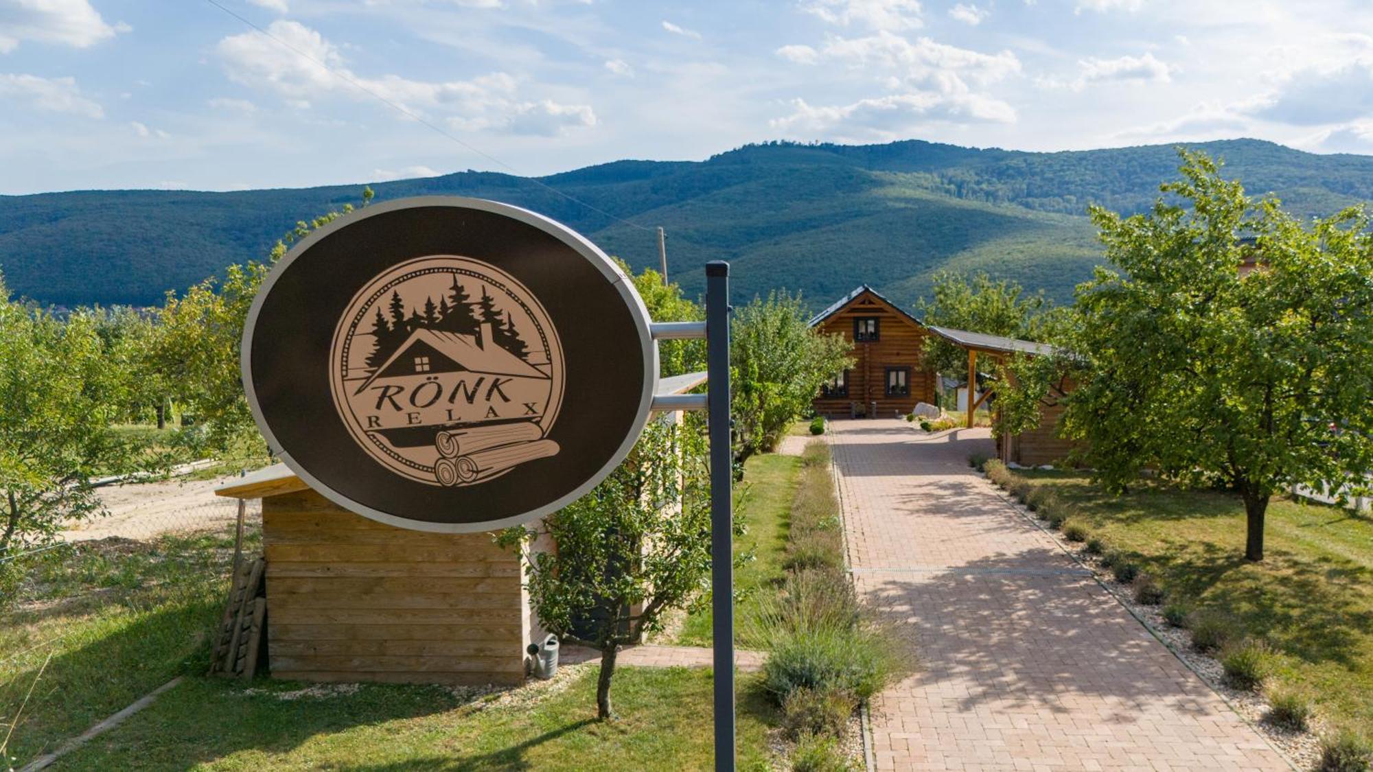 Apartament Roenk Relax Miszkolc Zewnętrze zdjęcie